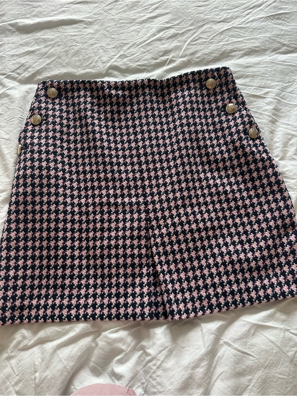 Classic tweed Pink and Black Skirt